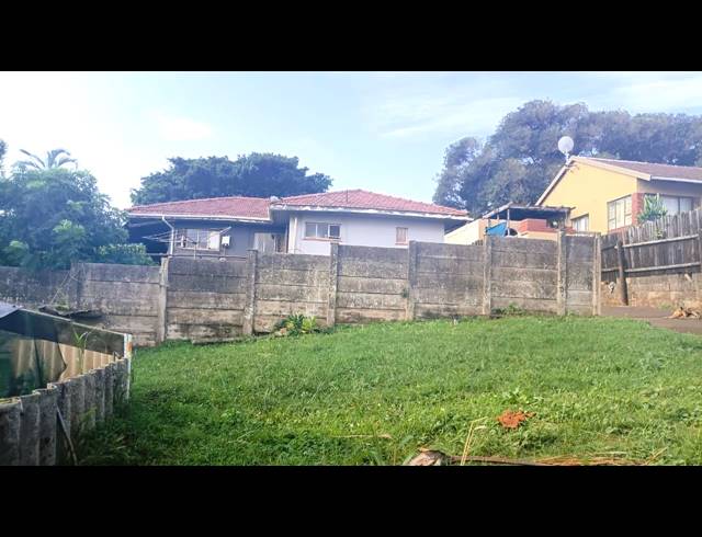 3 BEDROOM HOUSE FOR SALE IN BLUFF
